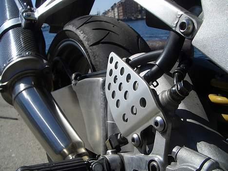 Honda CBR 929 RR billede 4