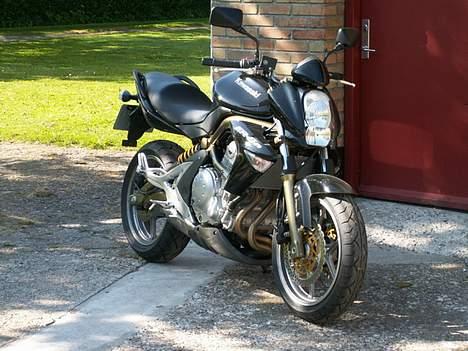 Kawasaki Er 6n billede 1
