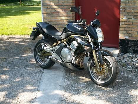 Kawasaki Er 6n billede 2