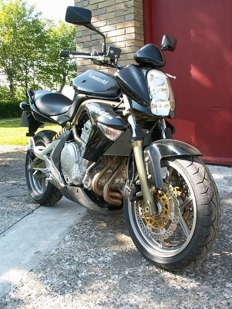 Kawasaki Er 6n billede 4