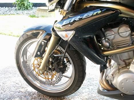 Kawasaki Er 6n billede 7