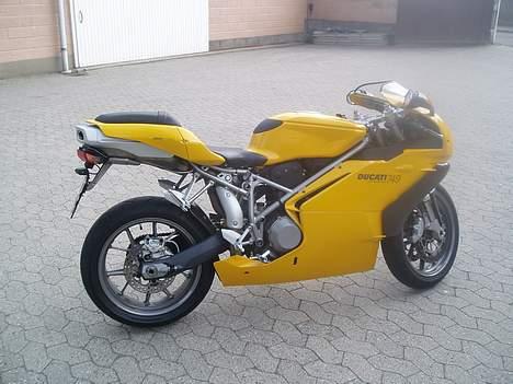 Ducati 749 billede 5