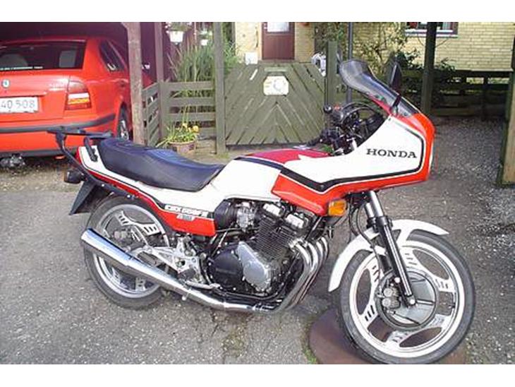 Honda cbx 550