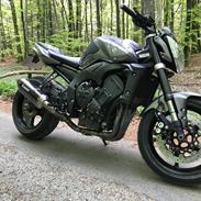 Yamaha FZ1