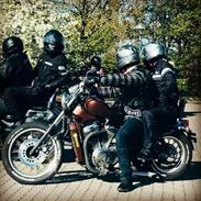 Suzuki Intruder VS700 GLG