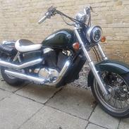 Honda shadow vt 1100 c2