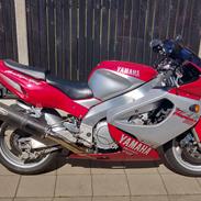 Yamaha YZF 1000 R Thunderace (Solgt)