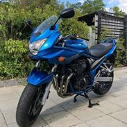 Suzuki GSF 650 S