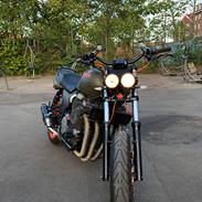 Yamaha XJR1200