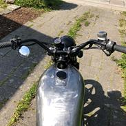 Suzuki GS400 L ** Brat **