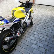 Honda CBR 600 F4i sport