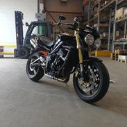 Triumph Street Triple 675