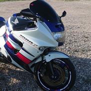 Honda CBR 1000 F-P