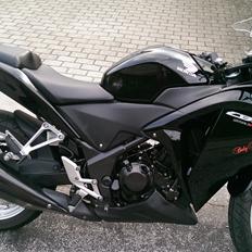 Honda CBR250RA