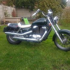 Honda shadow vt 1100 c2