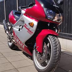 Yamaha YZF 1000 R Thunderace (Solgt)