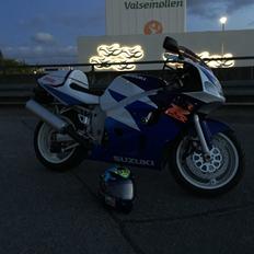 Suzuki GSXR 600