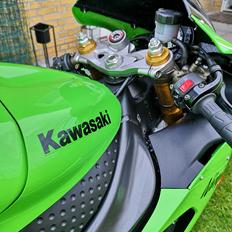 Kawasaki zx6r 636