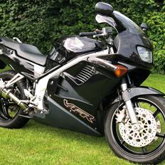 Honda VFR 750 RC36-2