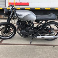 Yamaha XS400 12E DOHC Café Racer SOLGT JUNI 2019