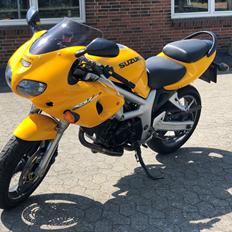 Suzuki SV650S