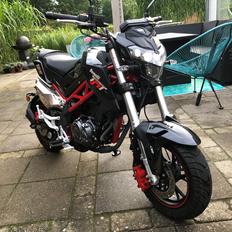 Benelli TNT 125