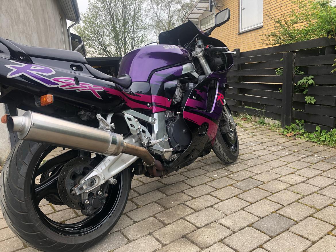 Suzuki (SOLGT)Gsx750rw billede 7