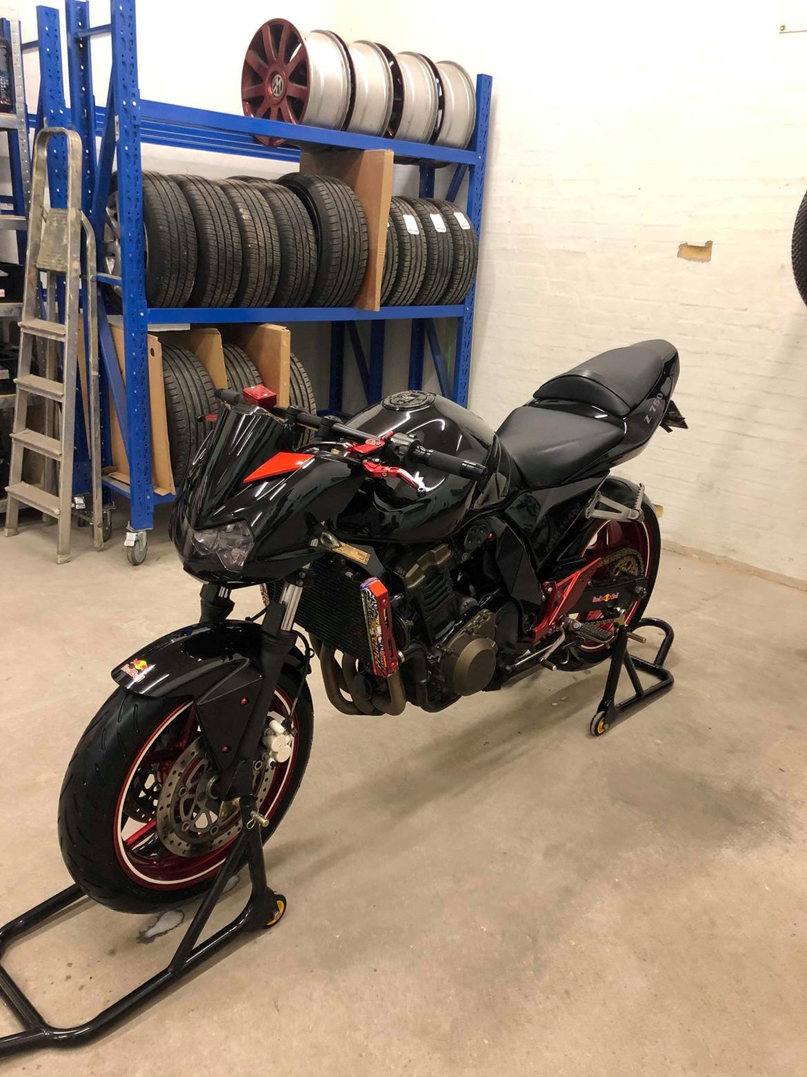 Kawasaki Z750 billede 15