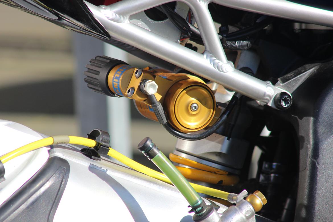 Yamaha R6 bane billede 6