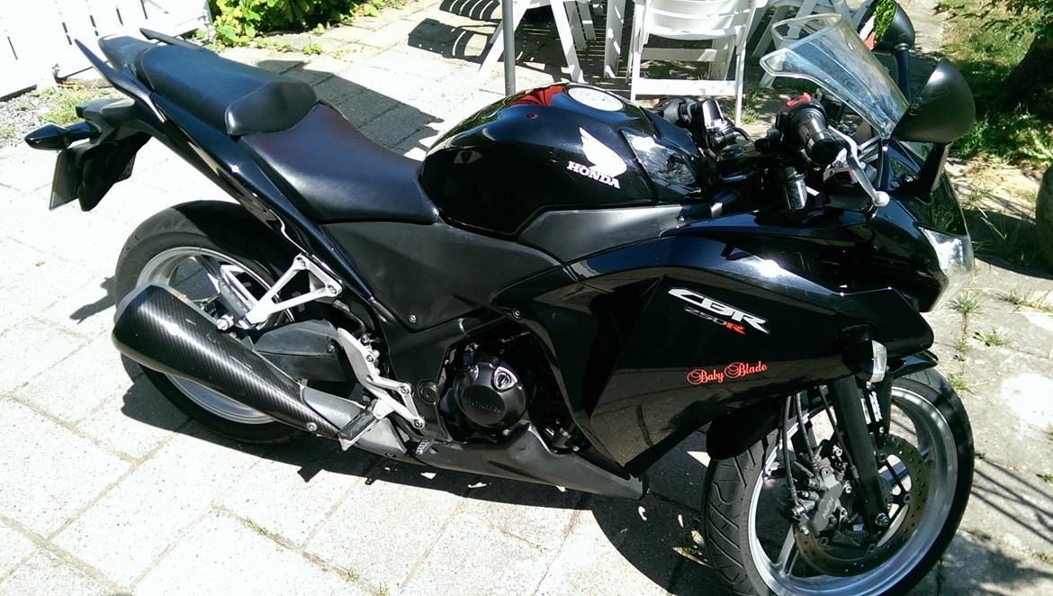 Honda CBR250RA billede 2