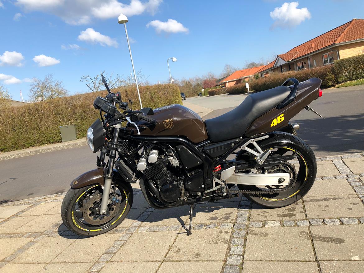 Yamaha Fzs 600 Fazer billede 4