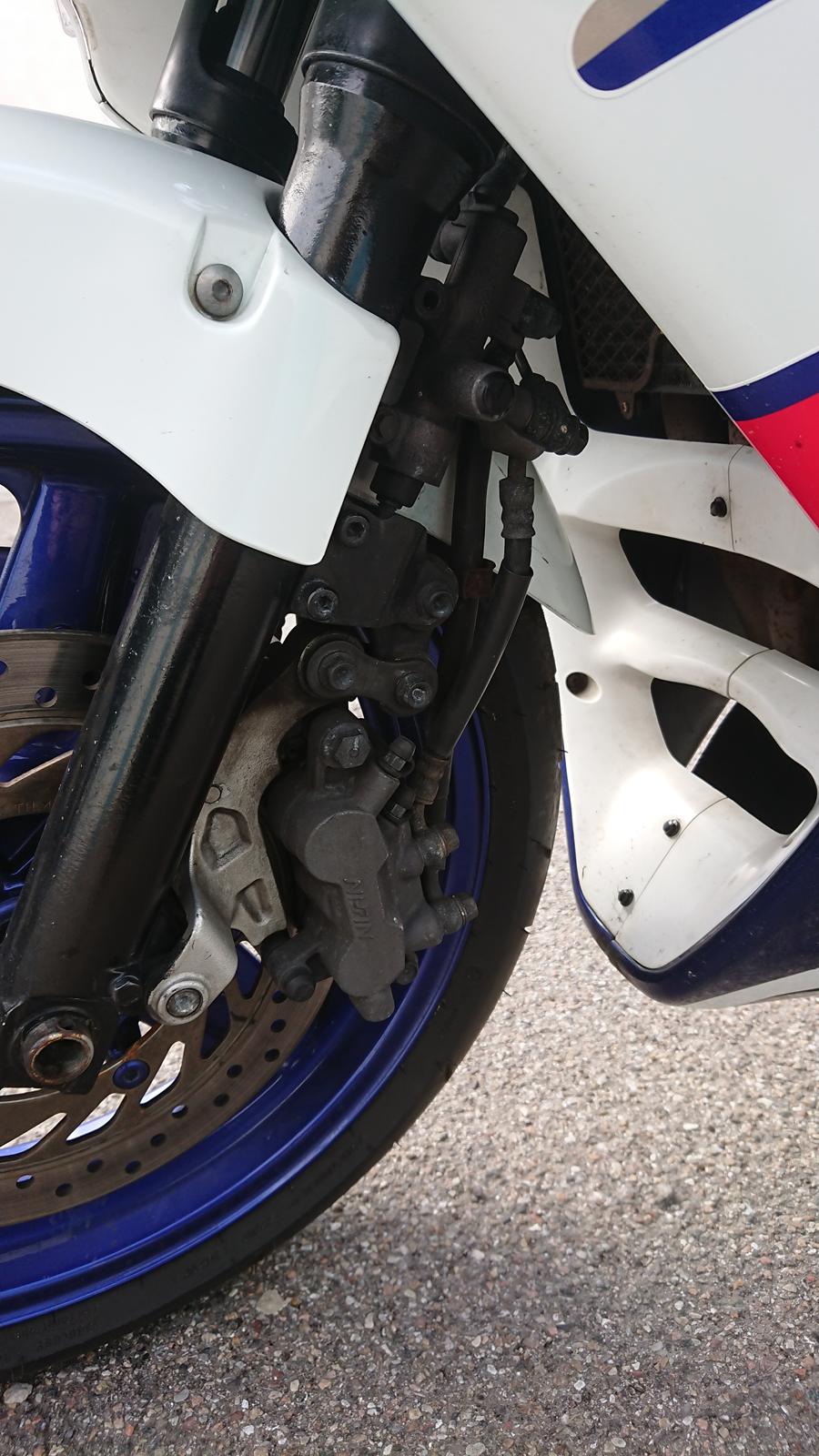 Honda CBR 1000 F-P billede 9