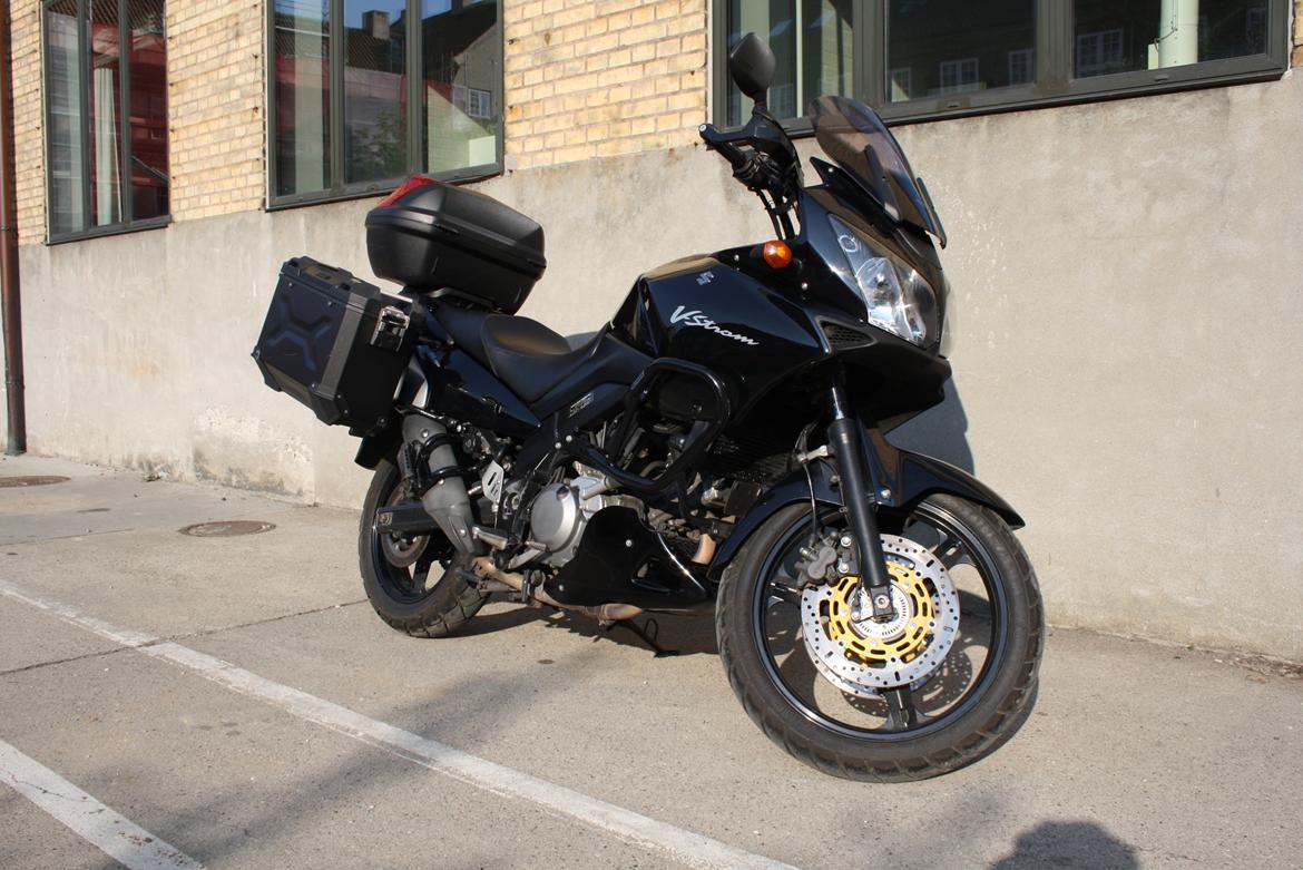 Suzuki V-Strom DL 650 billede 1