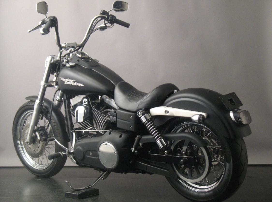 Harley Davidson Streetbob billede 1