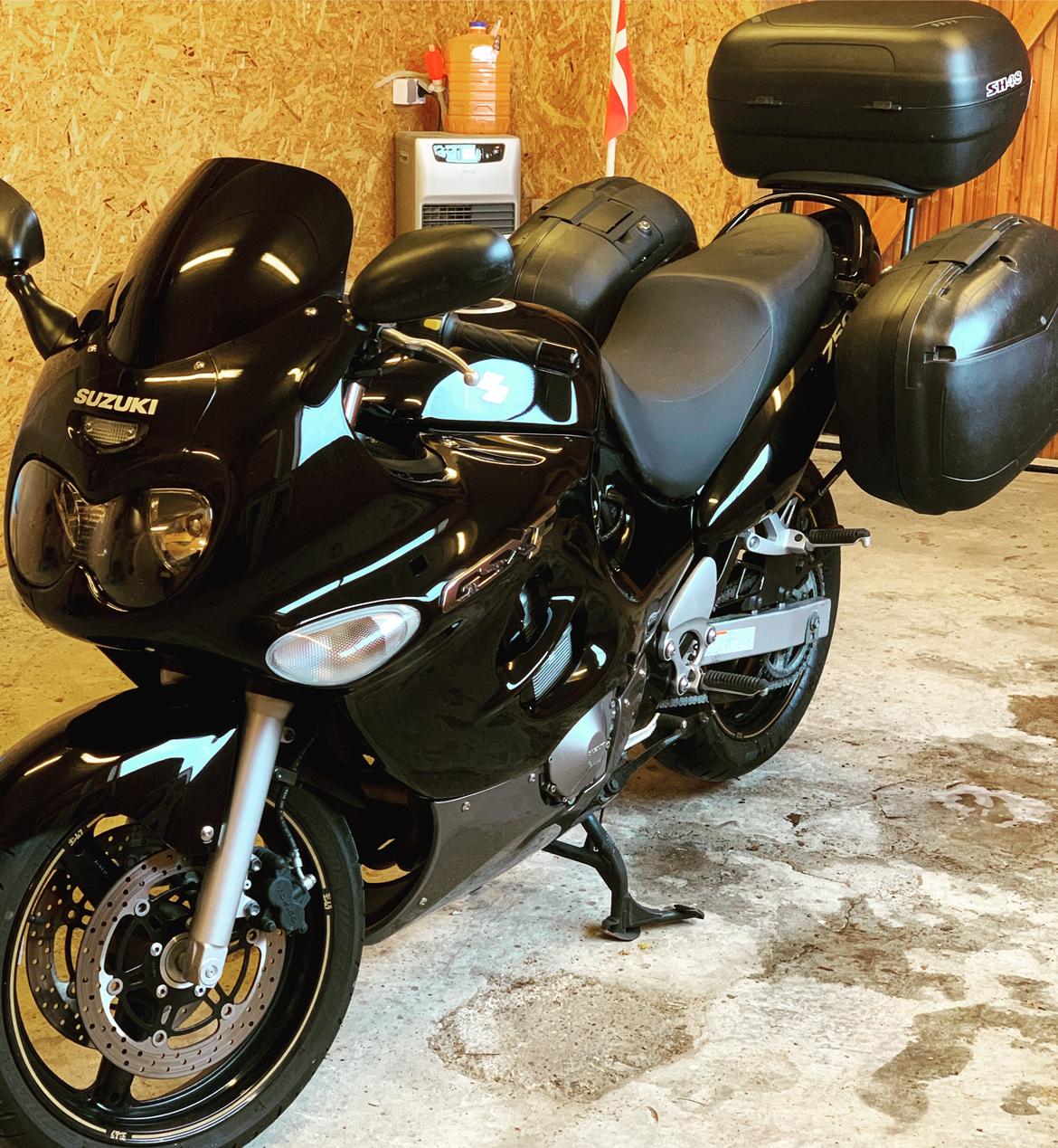 Suzuki GSX 750 F billede 1