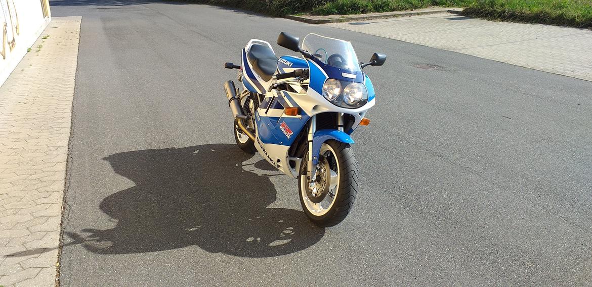 Suzuki GSX-R 750M billede 16