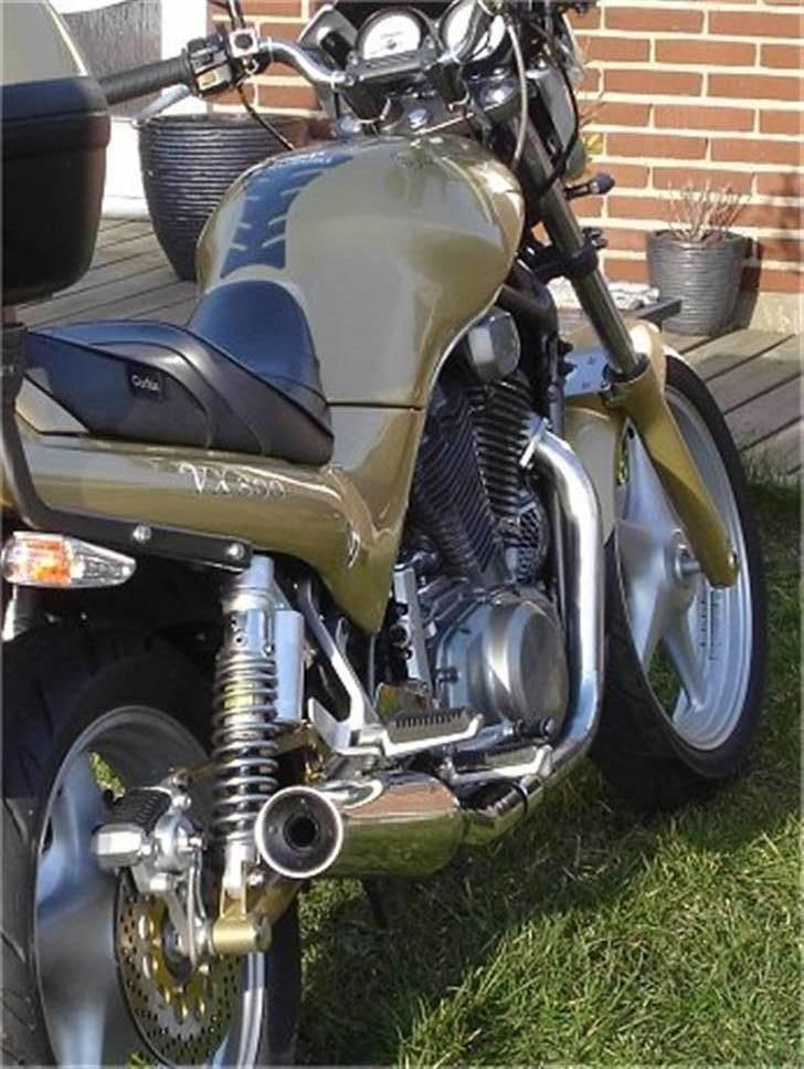 Suzuki vx 800 ( SOLGT ) billede 9