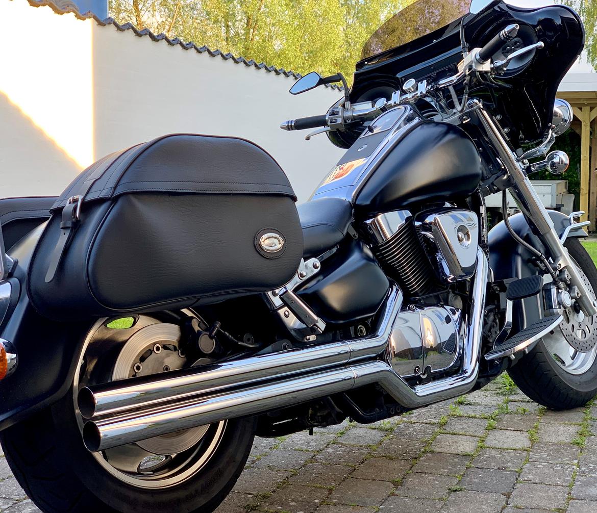 Suzuki Intruder VL 1500 billede 3