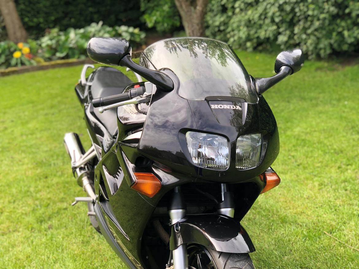 Honda VFR 750 RC36-2 billede 6