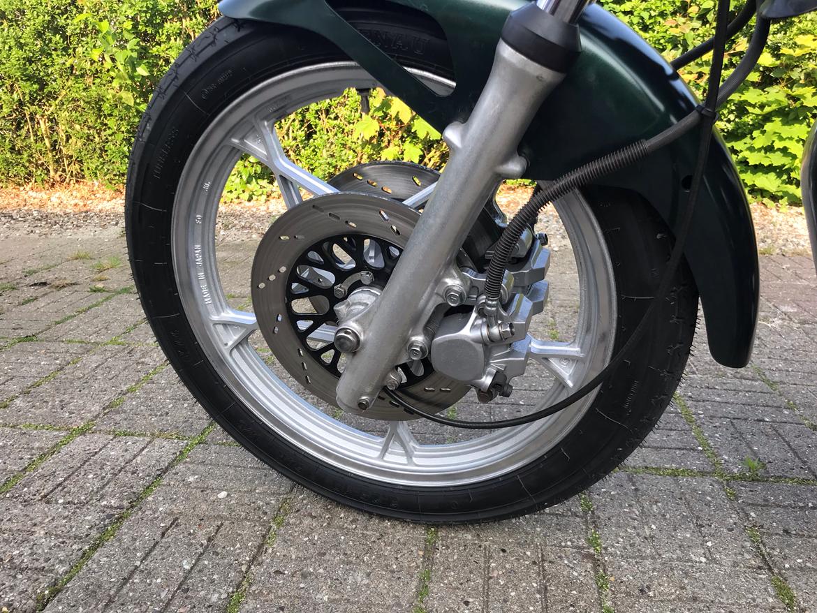 Suzuki GSX750 E billede 6