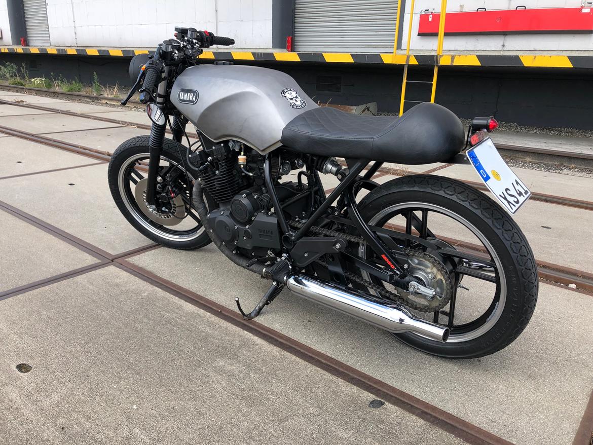 Yamaha XS400 12E DOHC Café Racer SOLGT JUNI 2019 billede 3