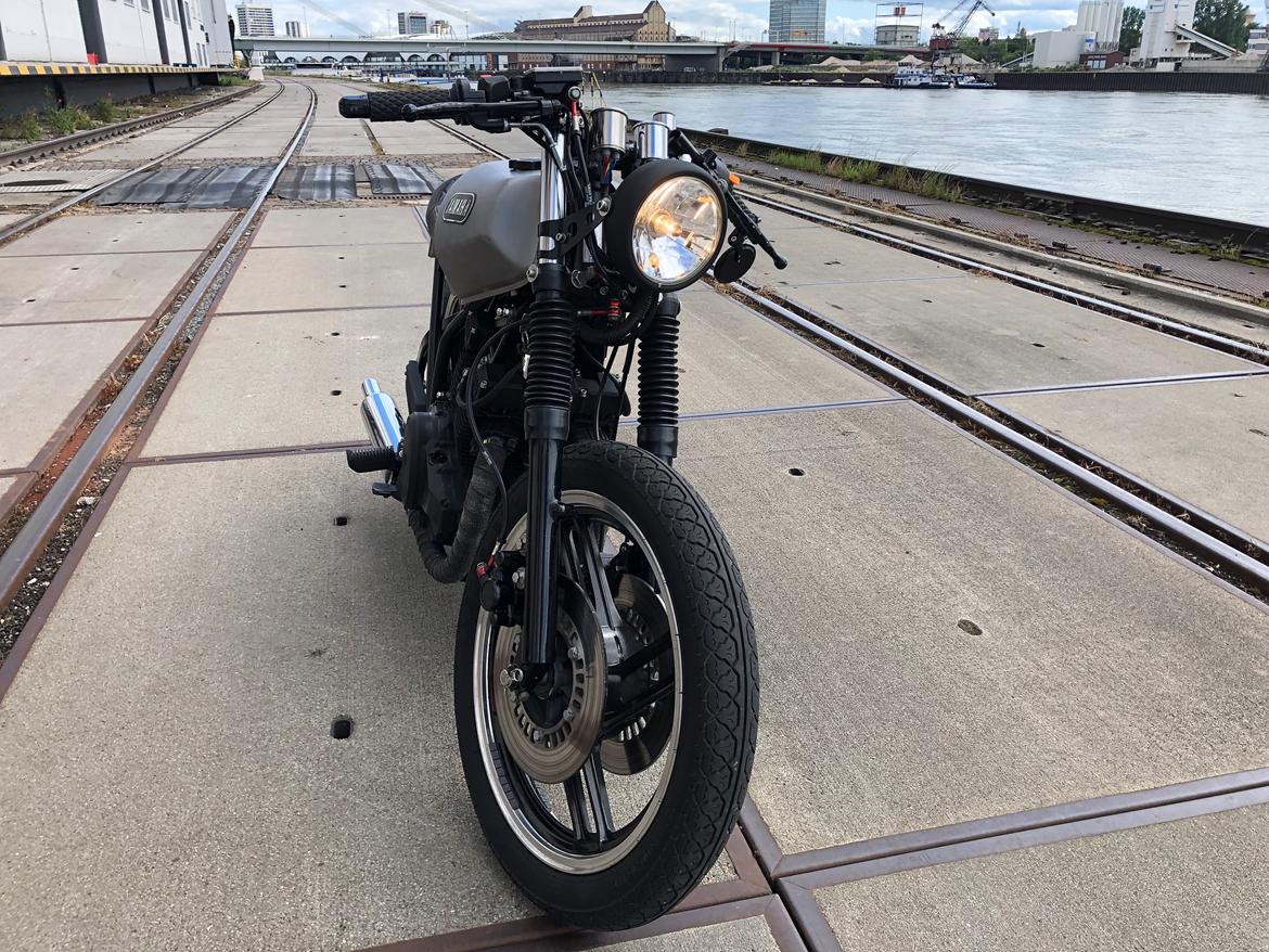 Yamaha XS400 12E DOHC Café Racer SOLGT JUNI 2019 billede 5