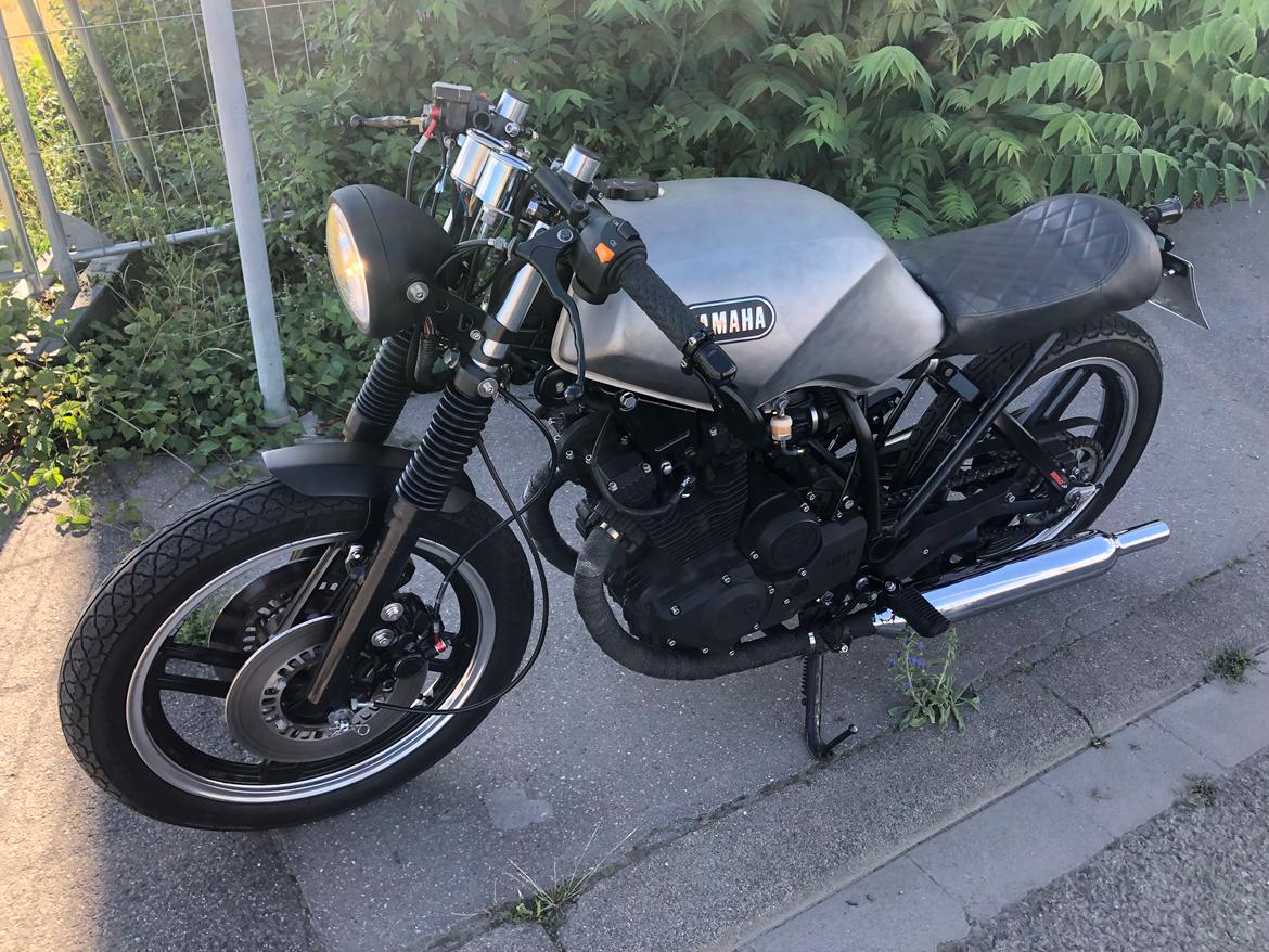 Yamaha XS400 12E DOHC Café Racer SOLGT JUNI 2019 billede 13