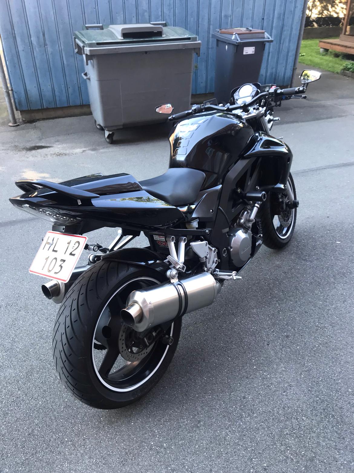 Suzuki SV1000 N K7 billede 3