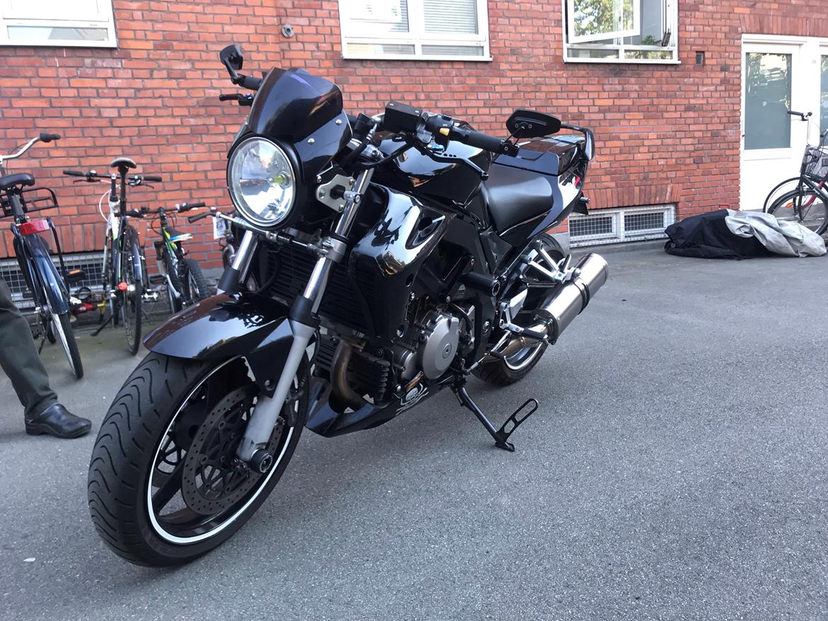 Suzuki SV1000 N K7 billede 4