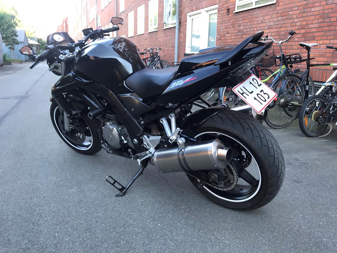 Suzuki SV1000 N K7 billede 5