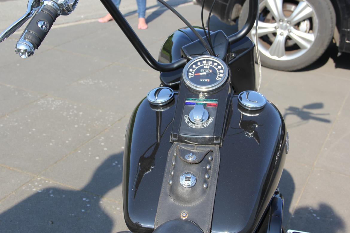 Harley Davidson FXST billede 17