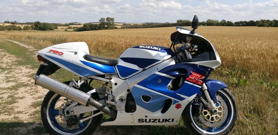 Suzuki GSXR 750 billede 3