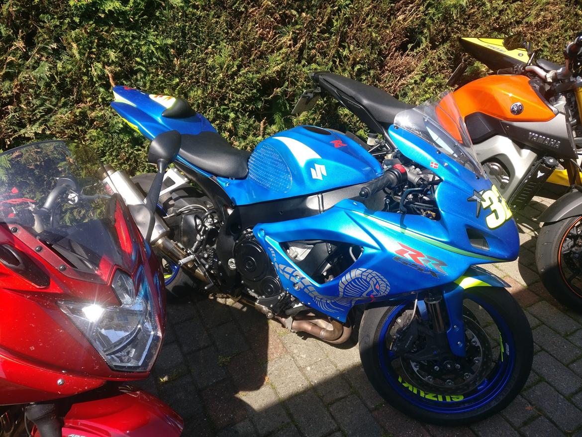 Suzuki GSX-R 750 K7 Banecykel billede 6