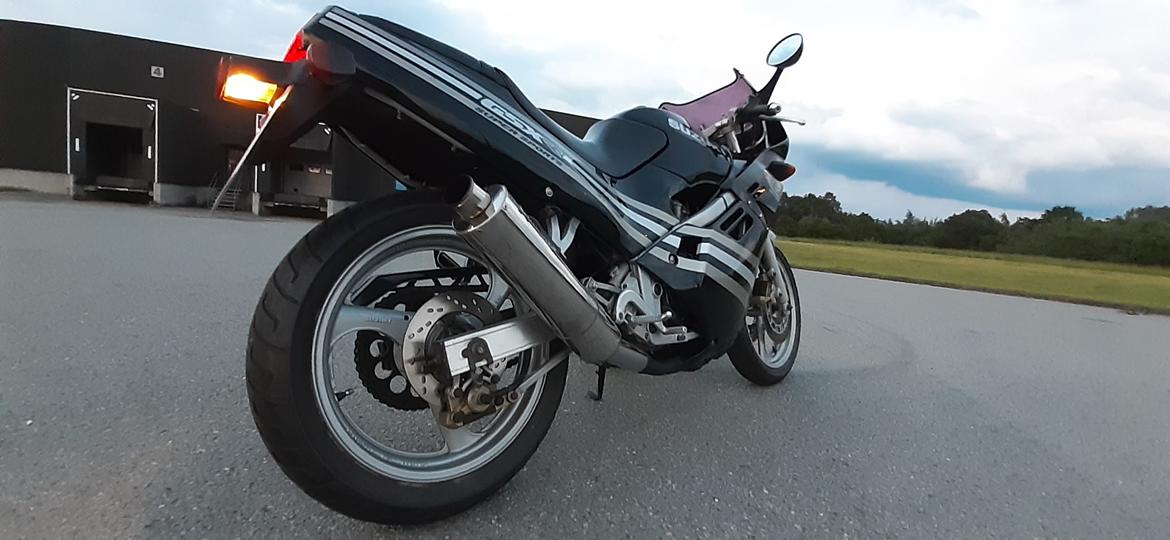 Suzuki GSX-R 250 billede 22